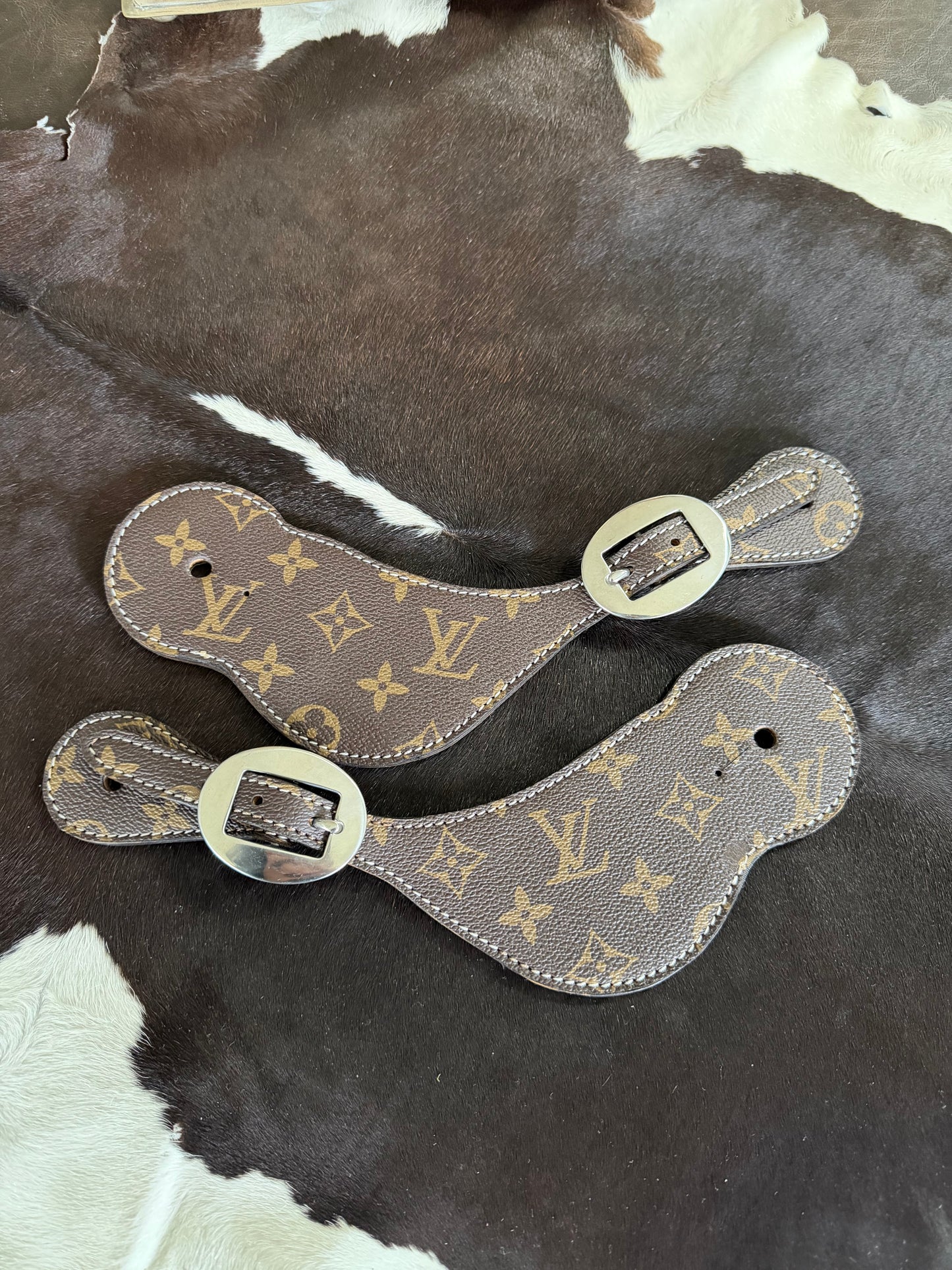 Ready to Ship LV Spur Straps