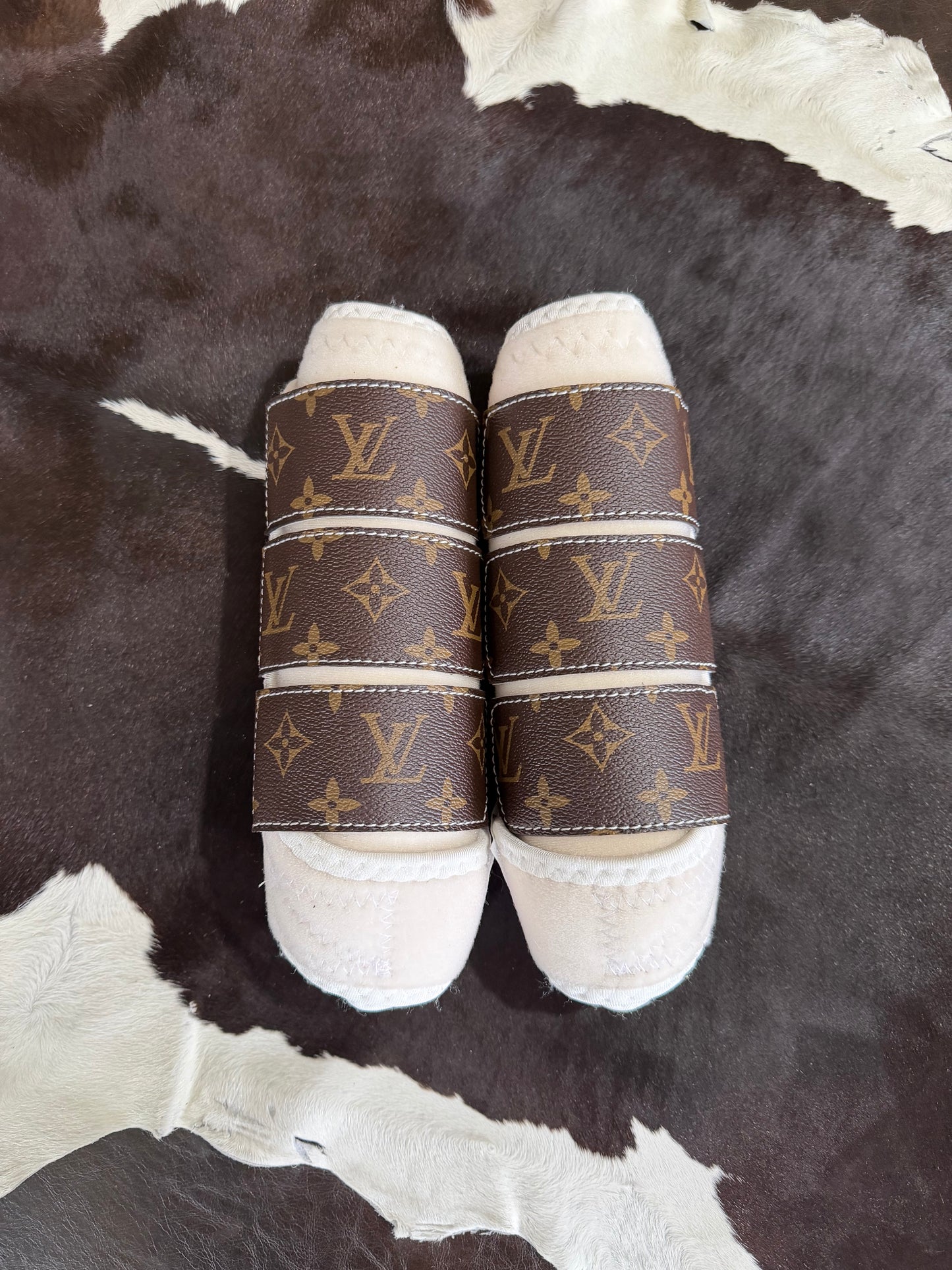 Ready to Ship LV Splint Boots